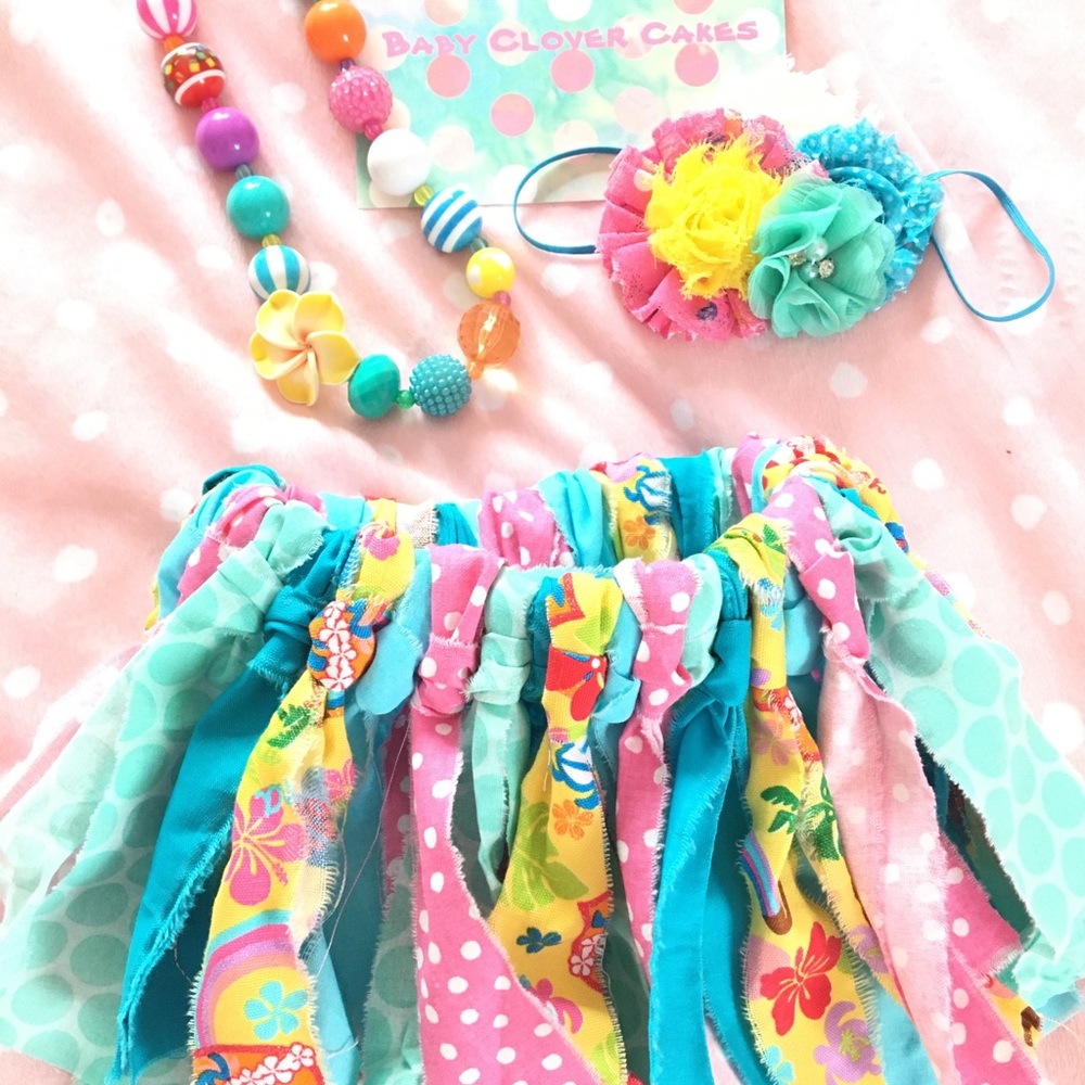 Baby girl Hawaiian cake smash outfit